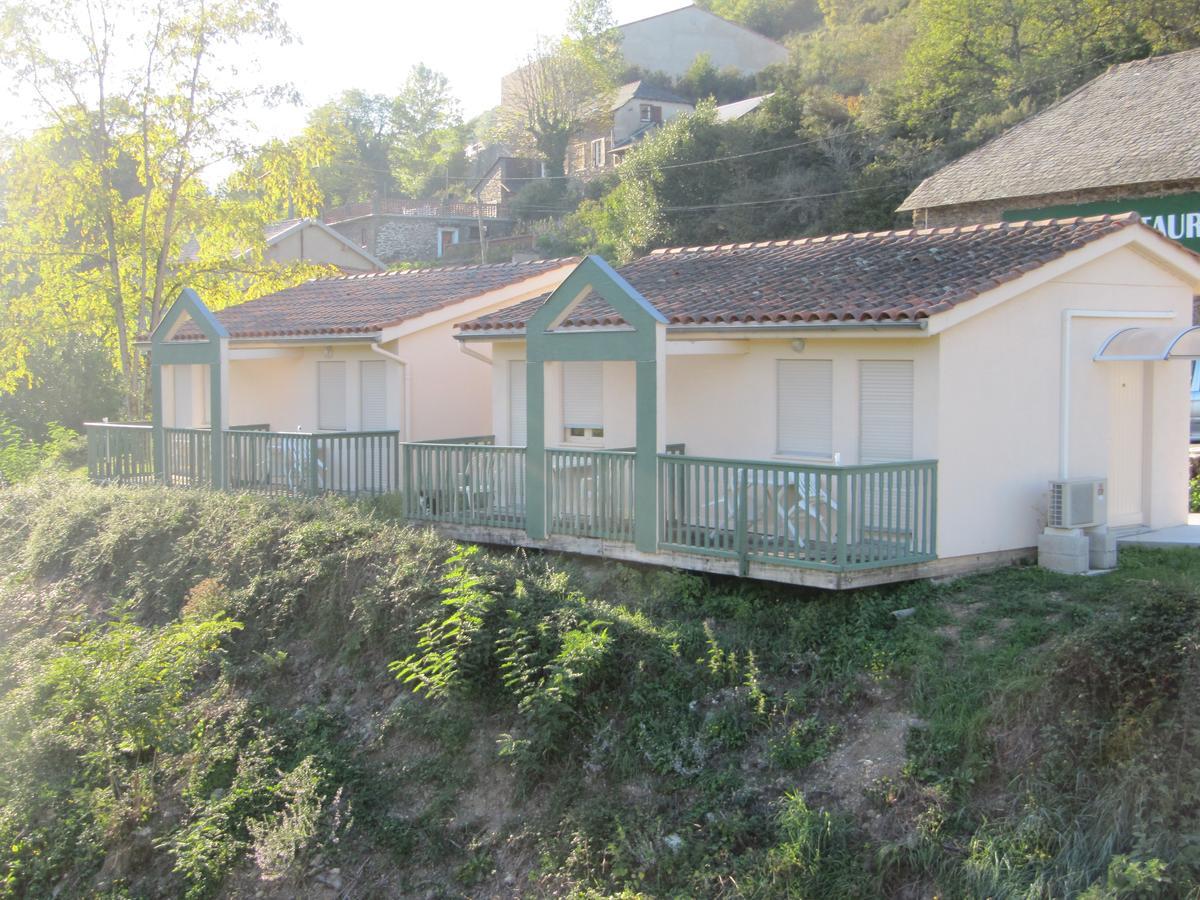 Logis Hotel Restaurant Du Pont Ambialet Dış mekan fotoğraf